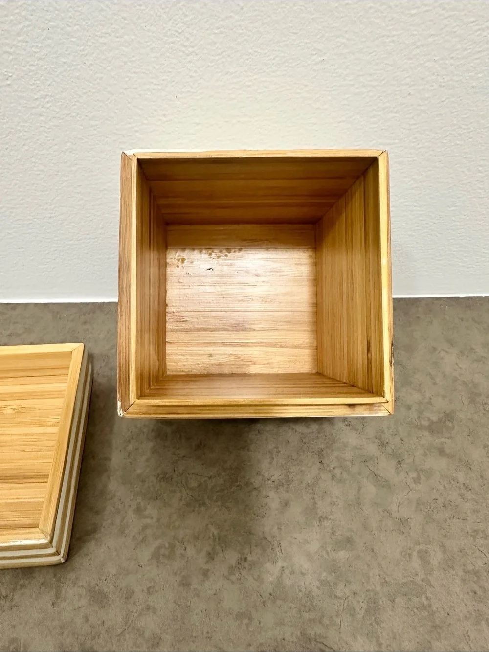 Vintage West Elm Striped Bamboo Wood Square Trinket Box Natural White 4 x 4 4.5”